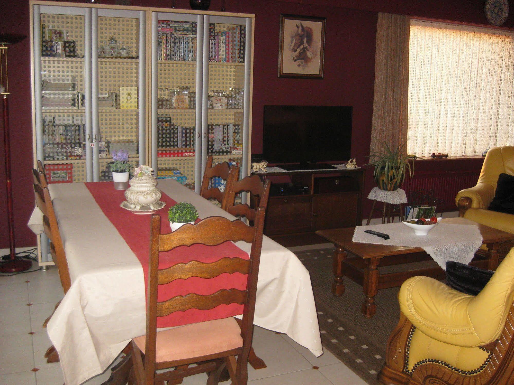 Logies Lily Apartment Oudenburg Екстериор снимка